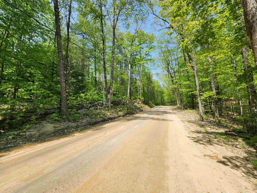 Photo of 427 Shaker Road, Loudon, NH 03307 (MLS # 5035438)