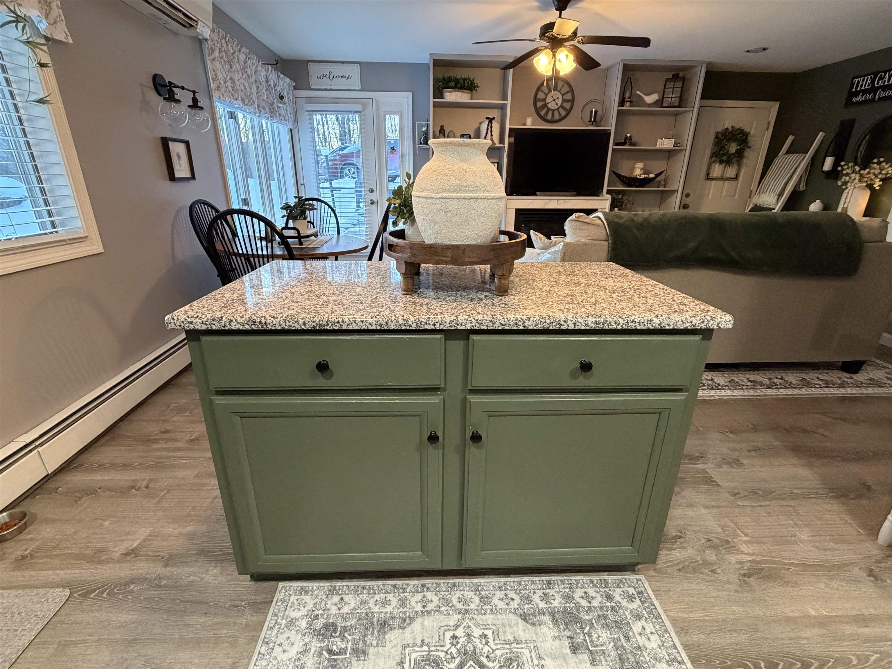 153 Pittsford Commons D6