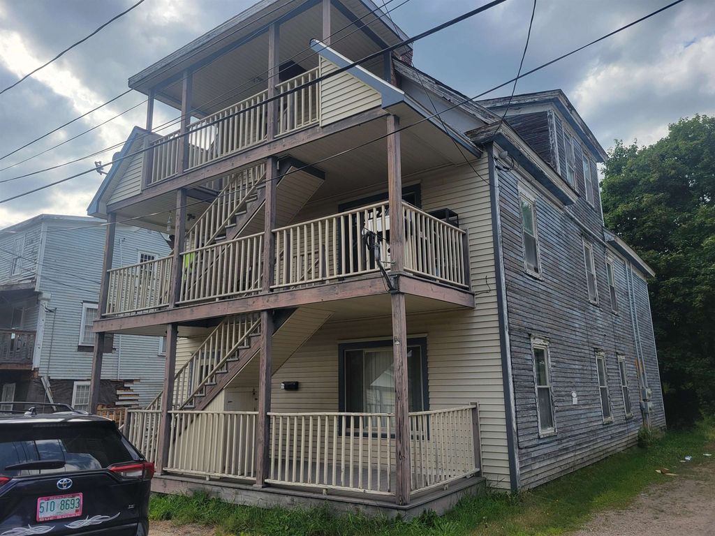 Photo of 185 Park Street, Berlin, NH 03570 (MLS # 5060015)