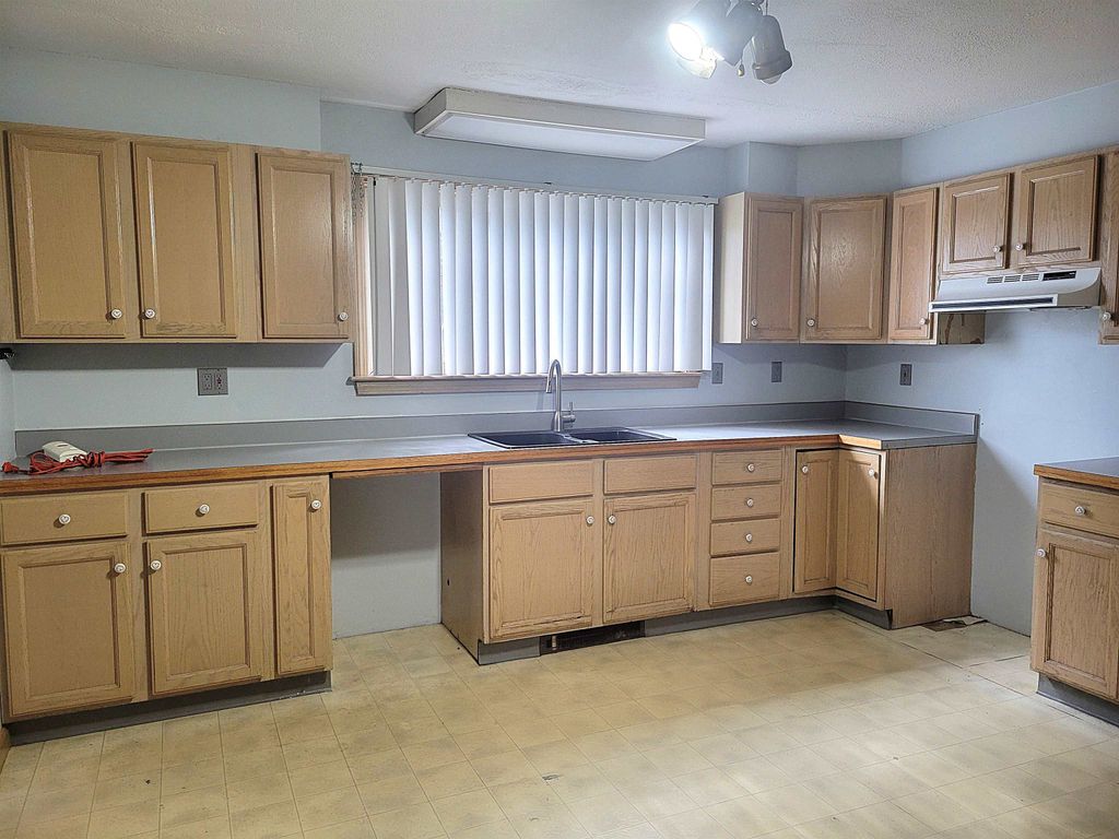 Photo of 185 Park Street, Berlin, NH 03570 (MLS # 5060015)