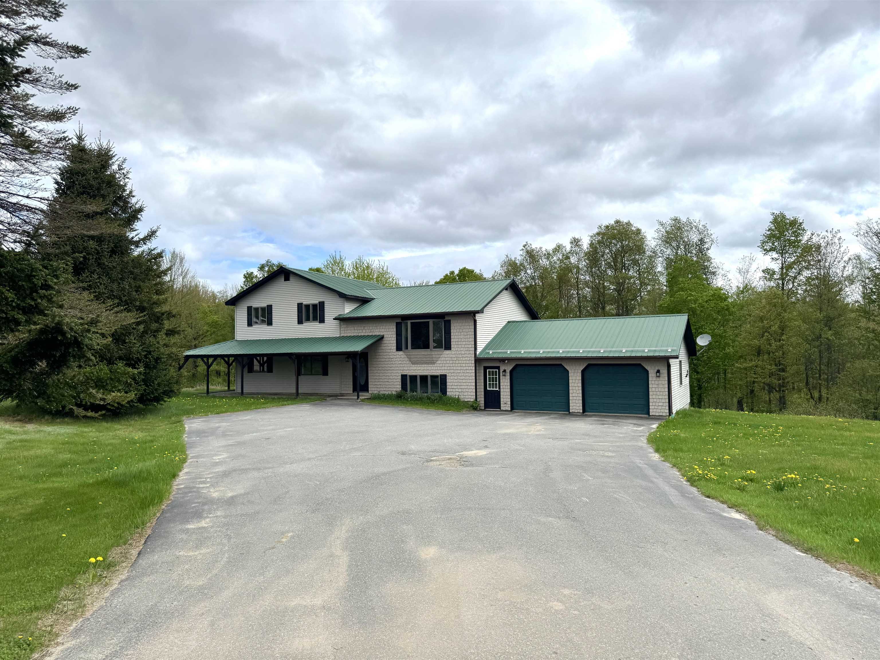 141 Meadow Lane Circle