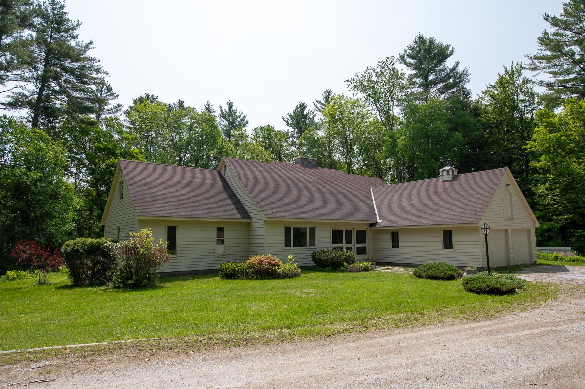 Londonderry, Vermont 05148, United States, 4 Bedrooms Bedrooms, ,4 BathroomsBathrooms,Residential,Active,3332