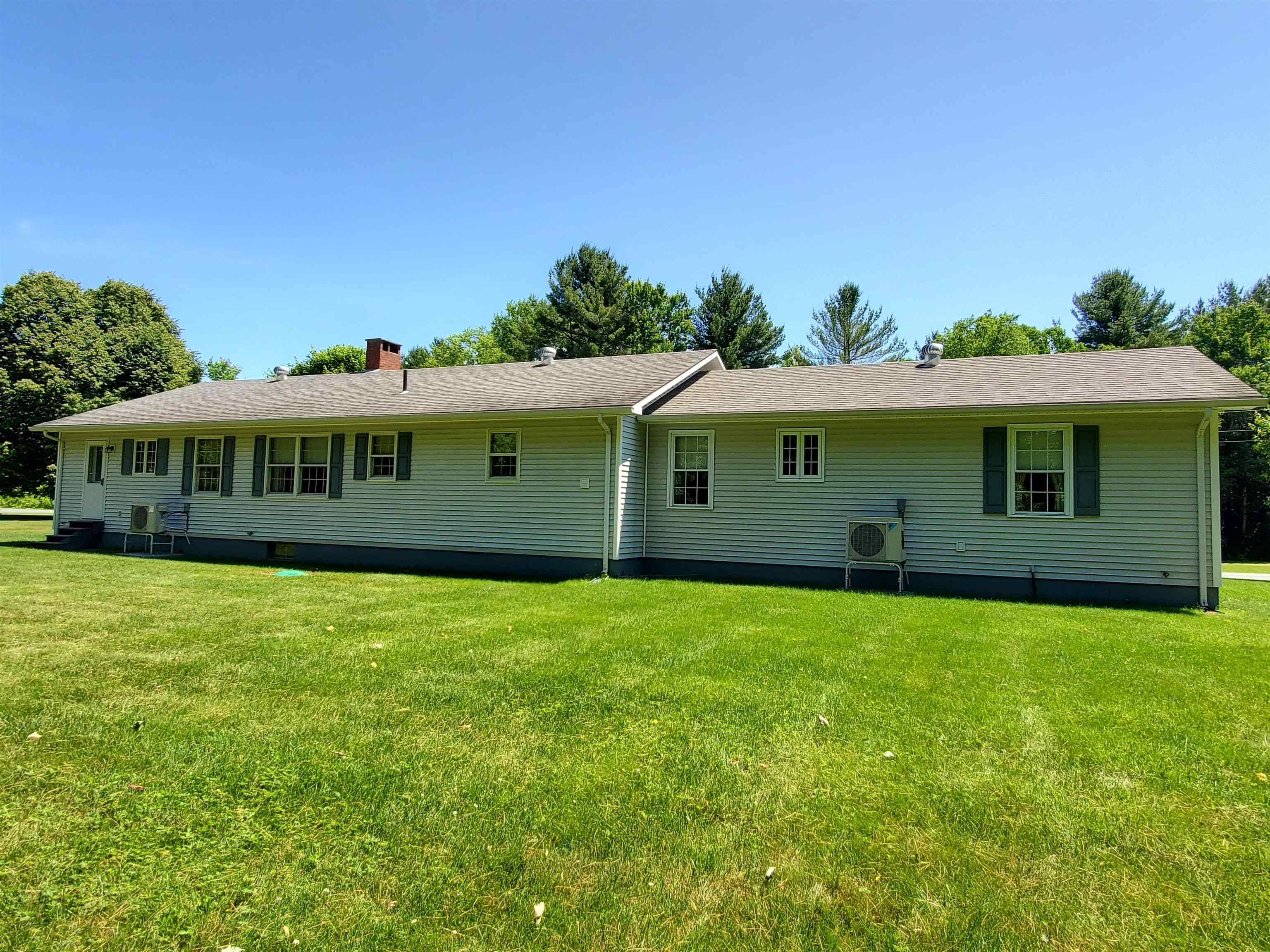 381 Cross Avenue 9,10