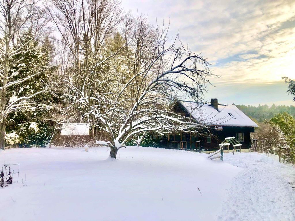 Photo of 258 Valley Road, Sullivan, NH 03445 (MLS # 5059966)