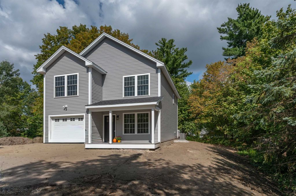 Photo of 35 Mt Pleasant Street, Derry, NH 03038 (MLS # 5057355)