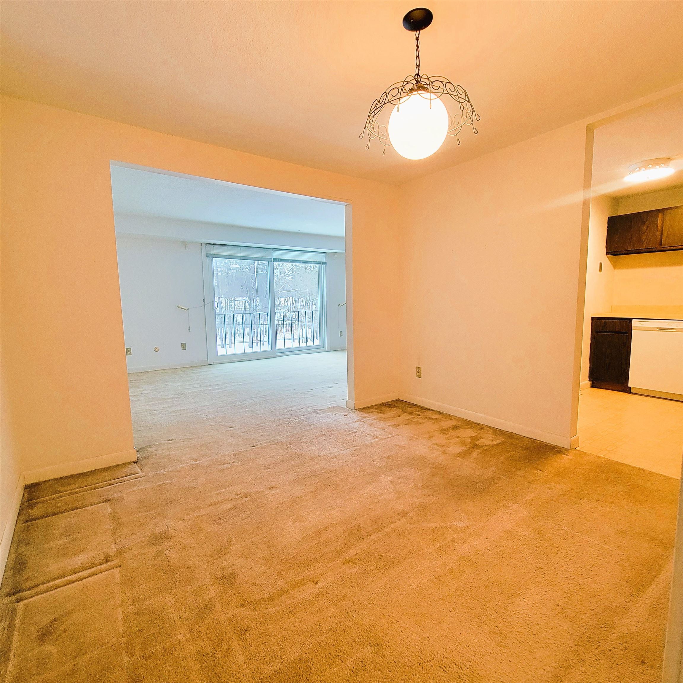 5 Brookside Drive 9