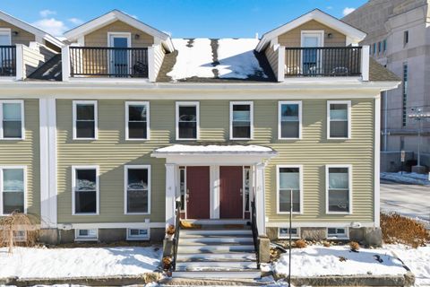Photo of 4 N Spring Street, Concord, NH 03301 (MLS # 5073830)