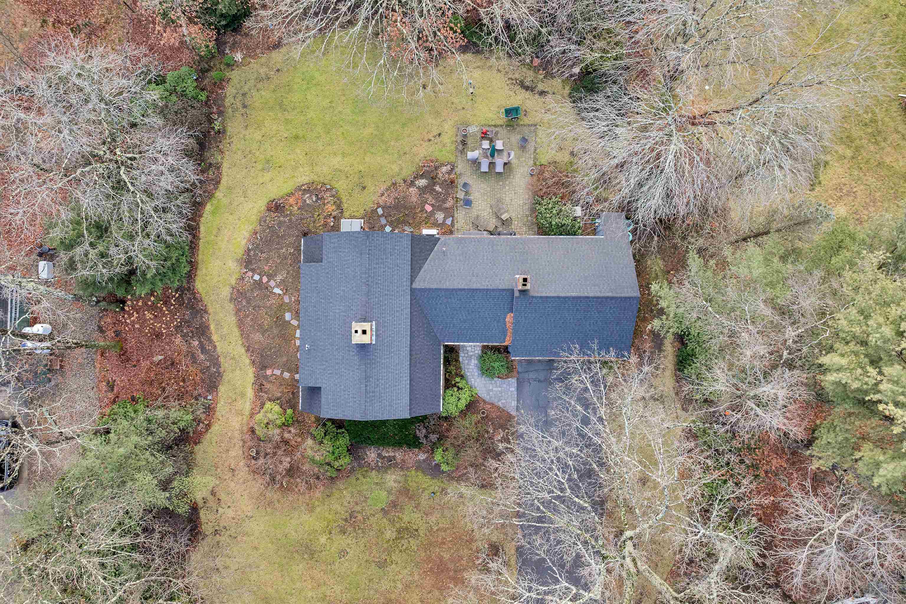 Plaistow, New Hampshire 03865, United States, 3 Bedrooms Bedrooms, ,2 BathroomsBathrooms,Residential,Pending,21025