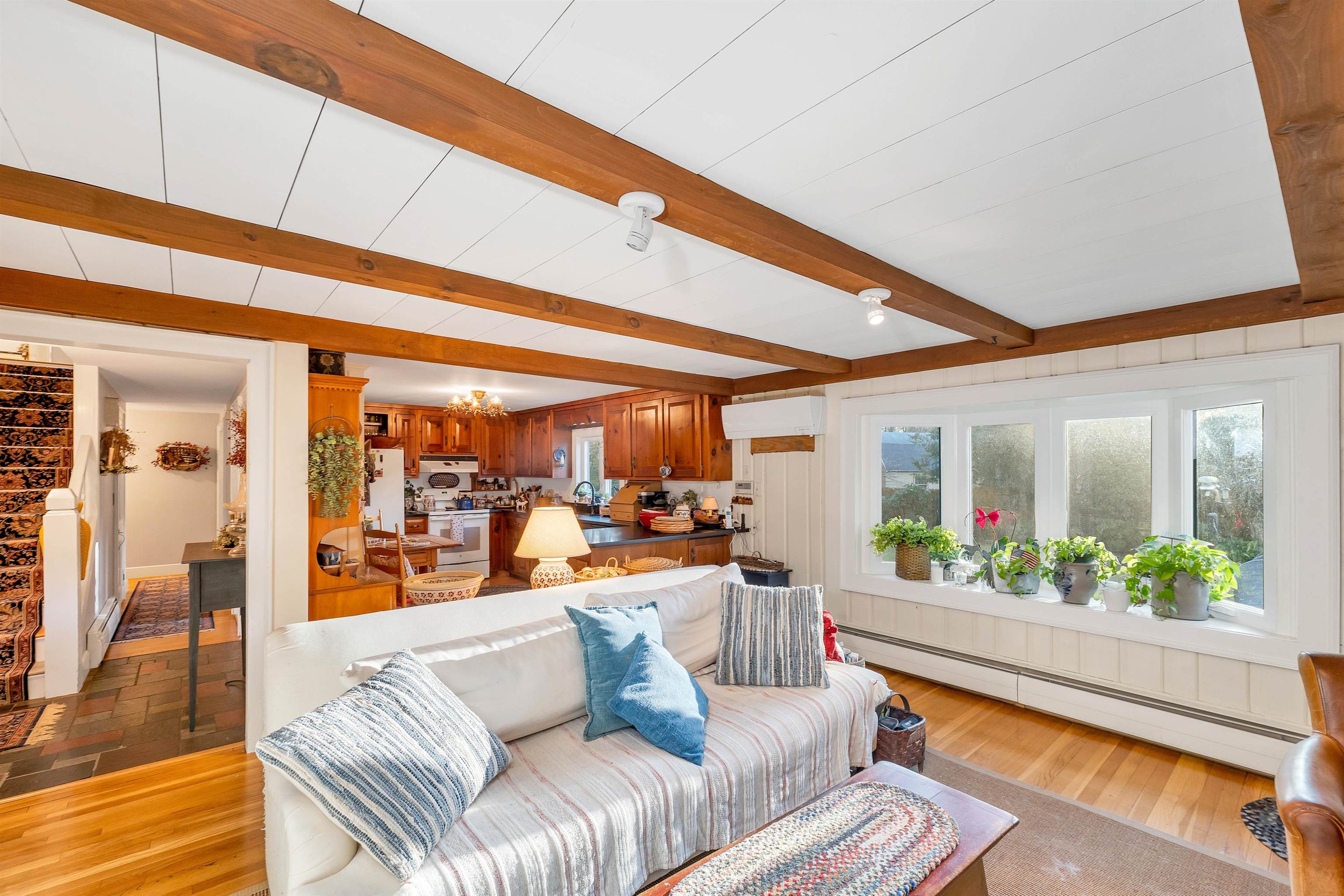 Plaistow, New Hampshire 03865, United States, 3 Bedrooms Bedrooms, ,2 BathroomsBathrooms,Residential,Pending,21025