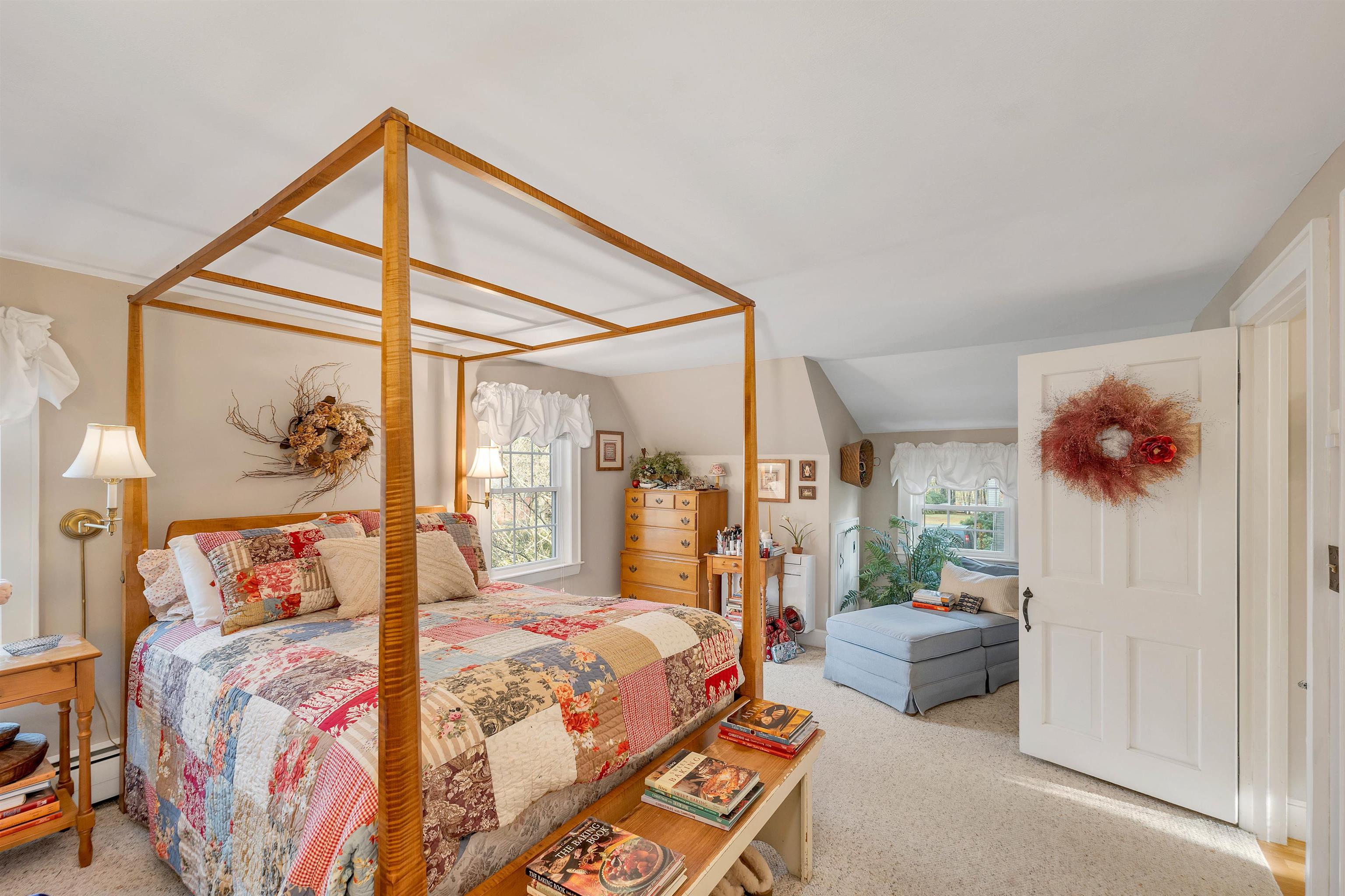 Plaistow, New Hampshire 03865, United States, 3 Bedrooms Bedrooms, ,2 BathroomsBathrooms,Residential,Pending,21025