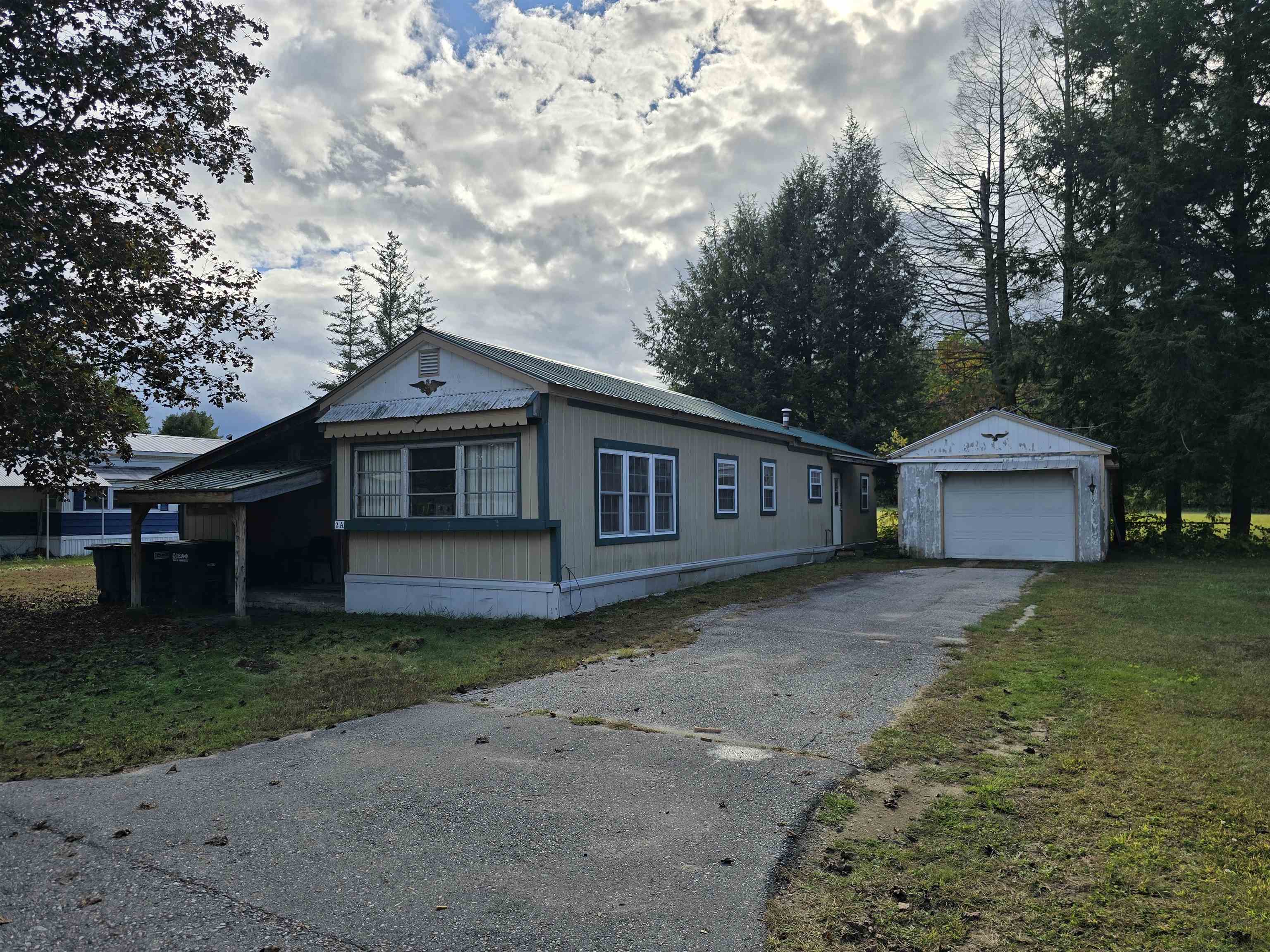 2 Crown Point Drive A