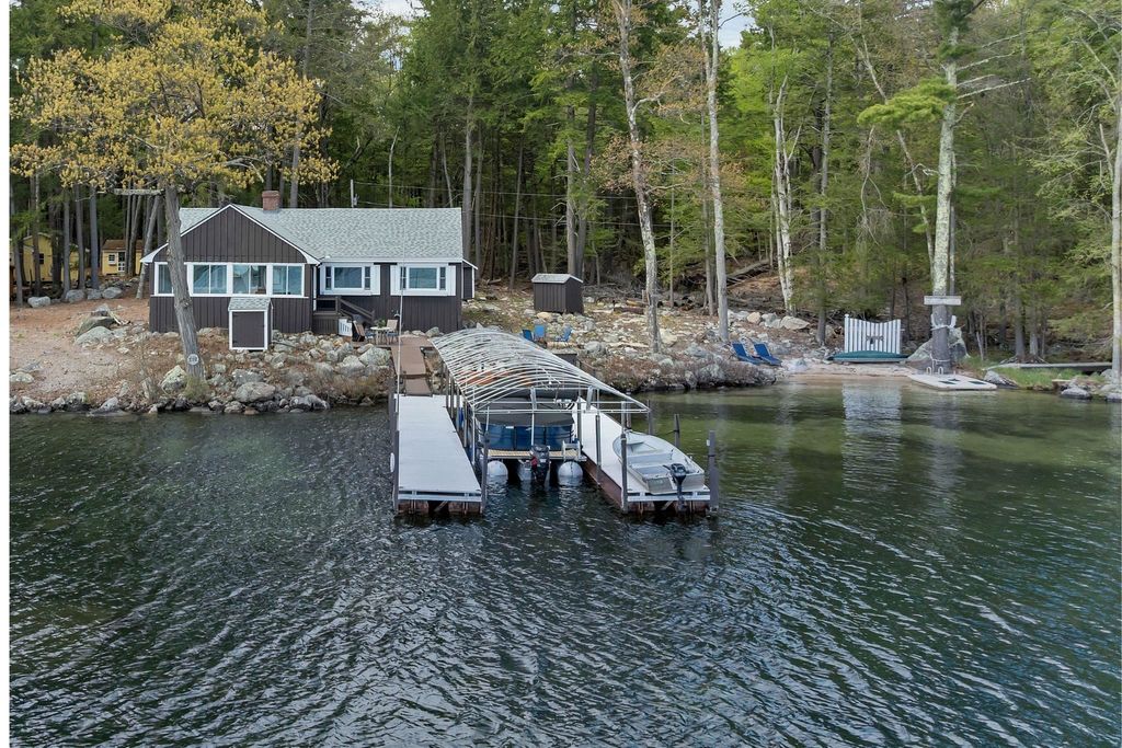 Photo of 292 Bear Island, Meredith, NH 03253 (MLS # 5088797)