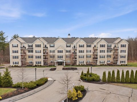 Photo of 61 Acadia Lane #103, Exeter, NH 03833 (MLS # 5082719)