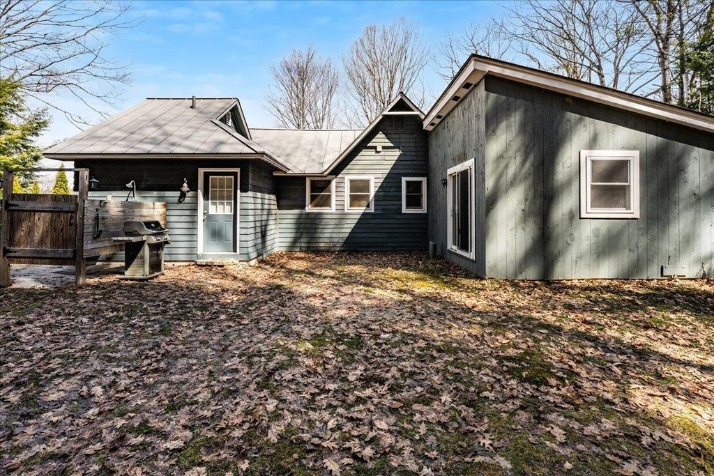 Photo of 648 Route 103 Route, Sunapee, NH 03782 (MLS # 5082441)