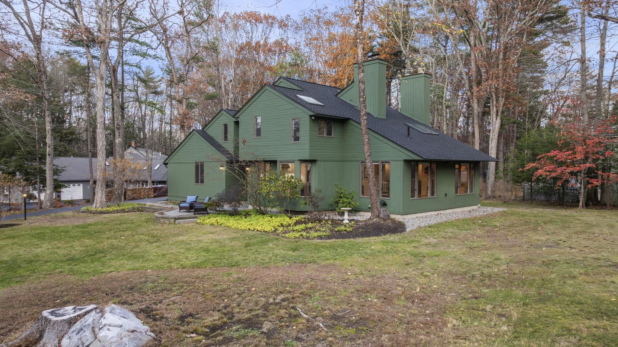 45 F W Hartford Drive