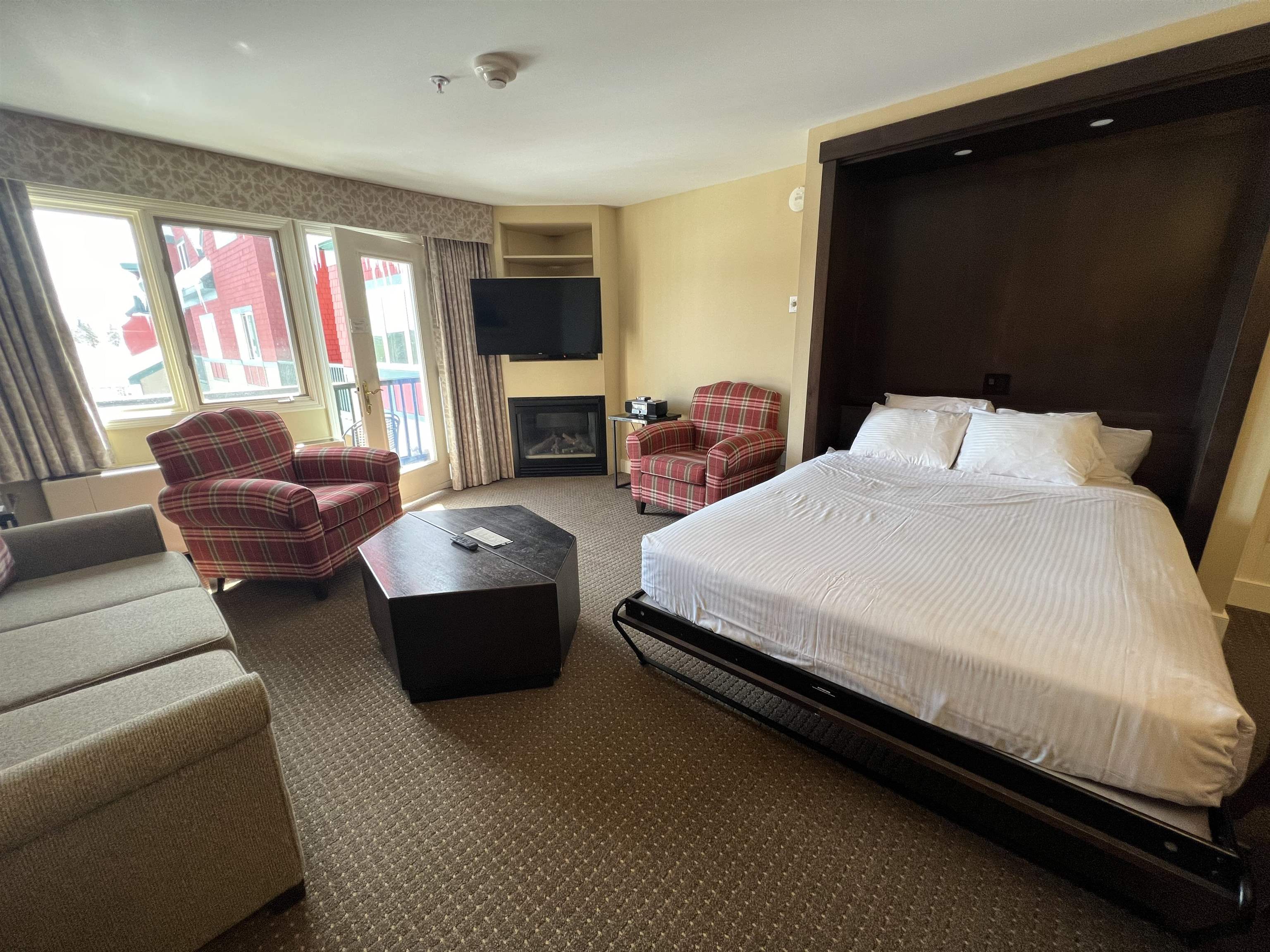 269/271, Qtr 1 89 Grand Summit Way