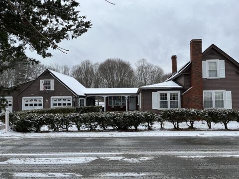 Photo of 26 Pike Street, Epping, NH 03042 (MLS # 5075111)