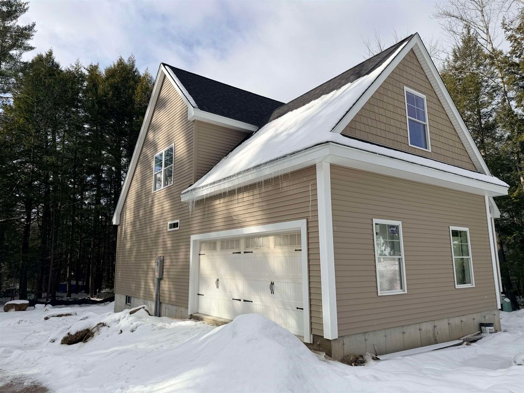 Photo of 9 Freedom Drive #Lot 16, Rochester, NH 03867 (MLS # 5072841)