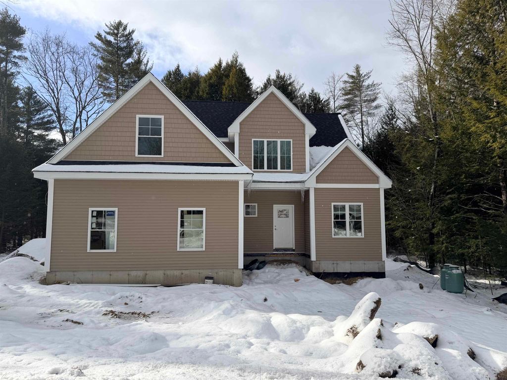 Photo of 9 Freedom Drive #Lot 16, Rochester, NH 03867 (MLS # 5072841)