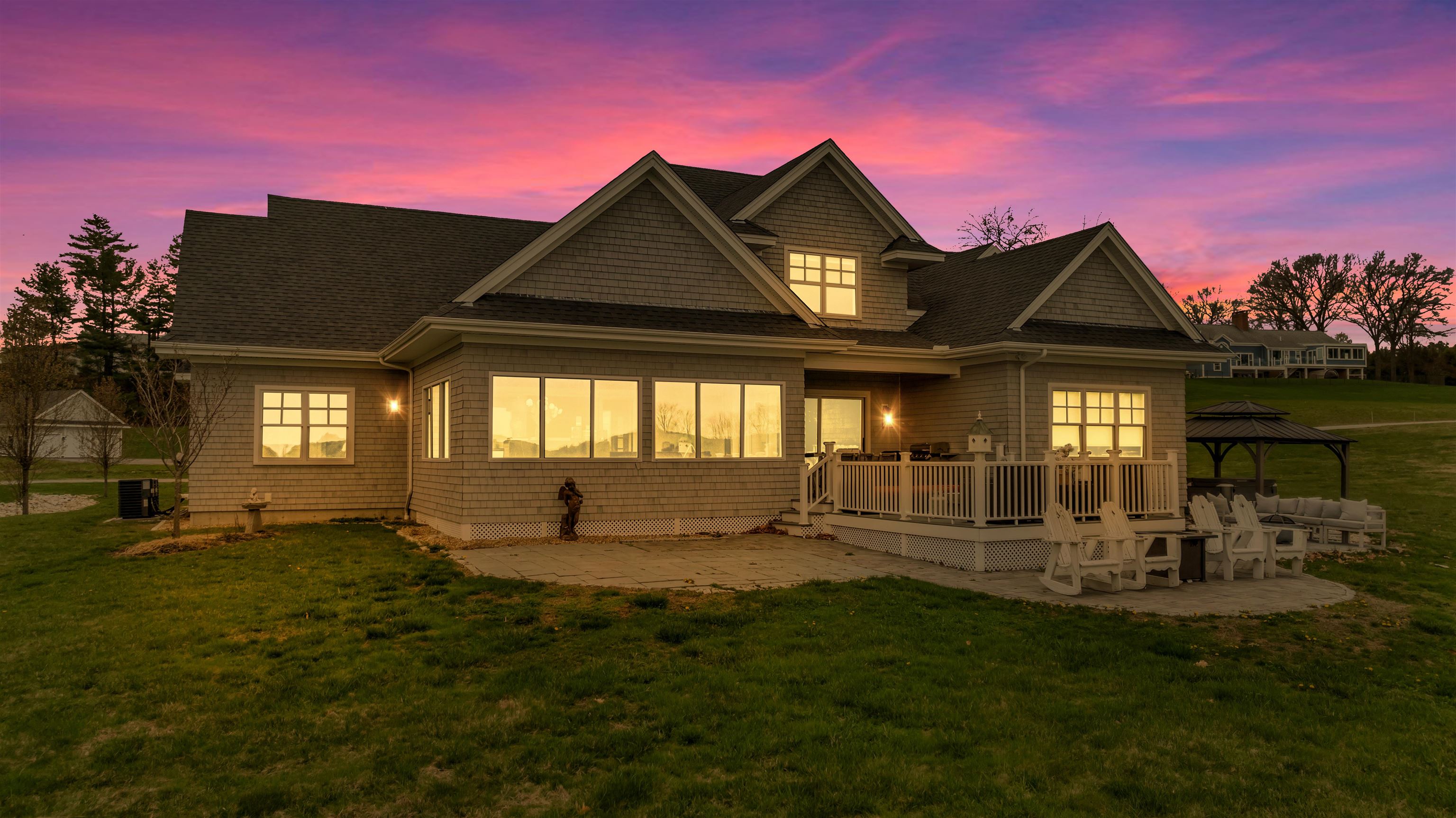 25 Fosters Drive