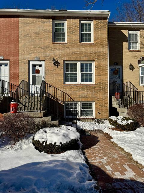 103 Derryfield Court Manchester NH 03104