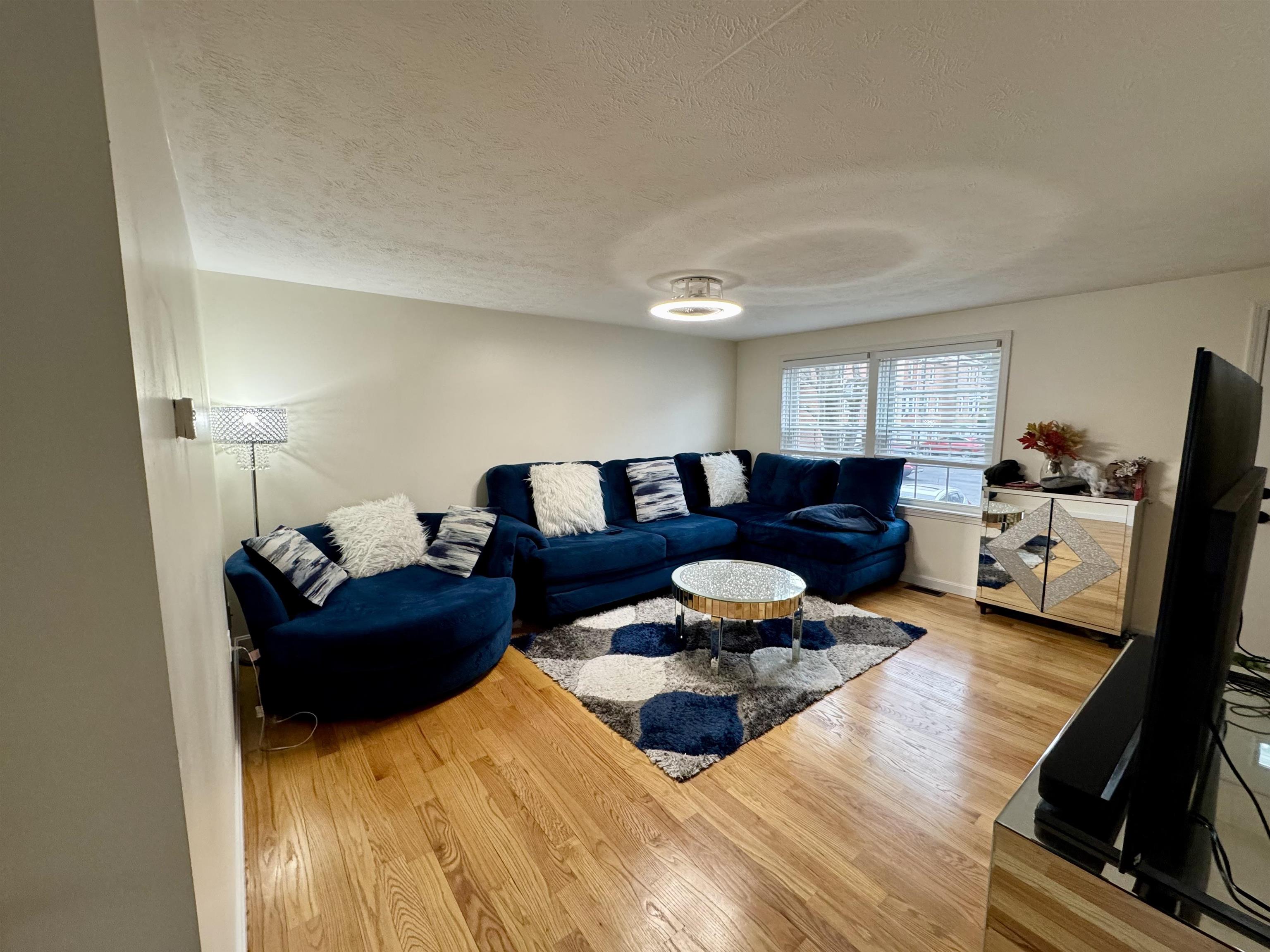 103 Derryfield Court