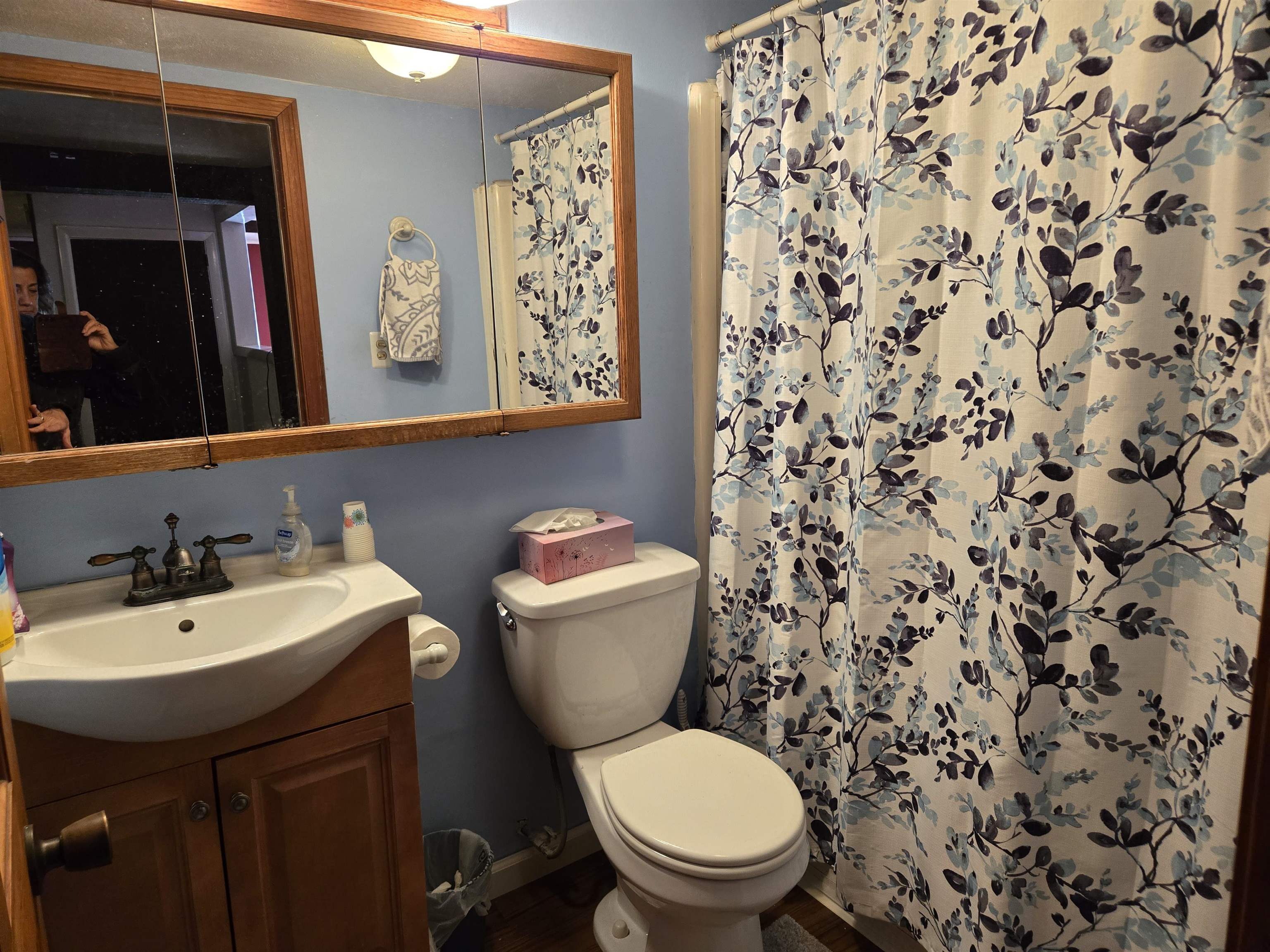 Merrimack, New Hampshire 03054, United States, 4 Bedrooms Bedrooms, ,1 BathroomBathrooms,Residential,Active,255063