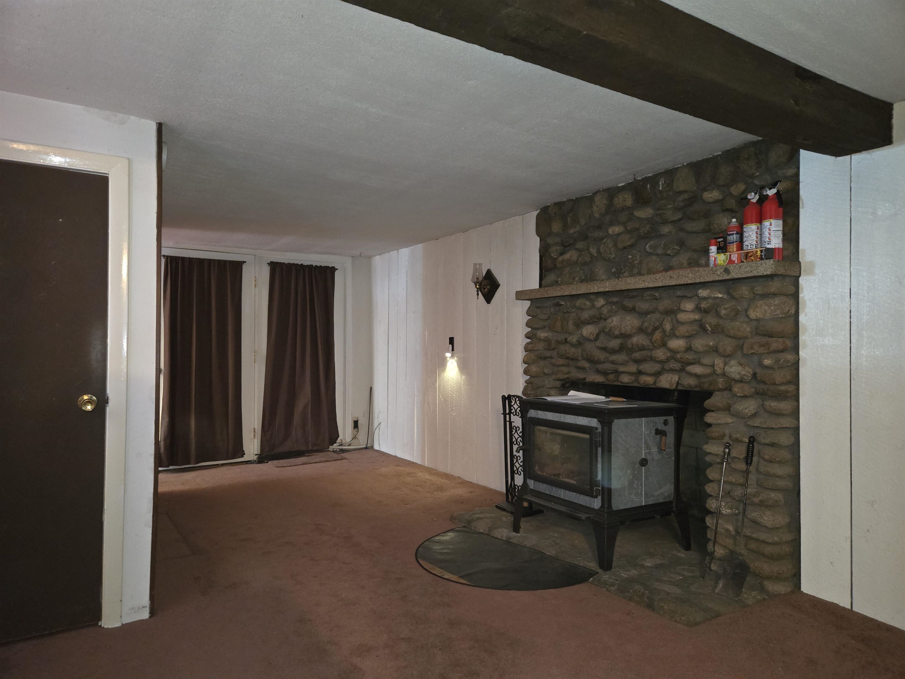 Merrimack, New Hampshire 03054, United States, 4 Bedrooms Bedrooms, ,1 BathroomBathrooms,Residential,Active,255063