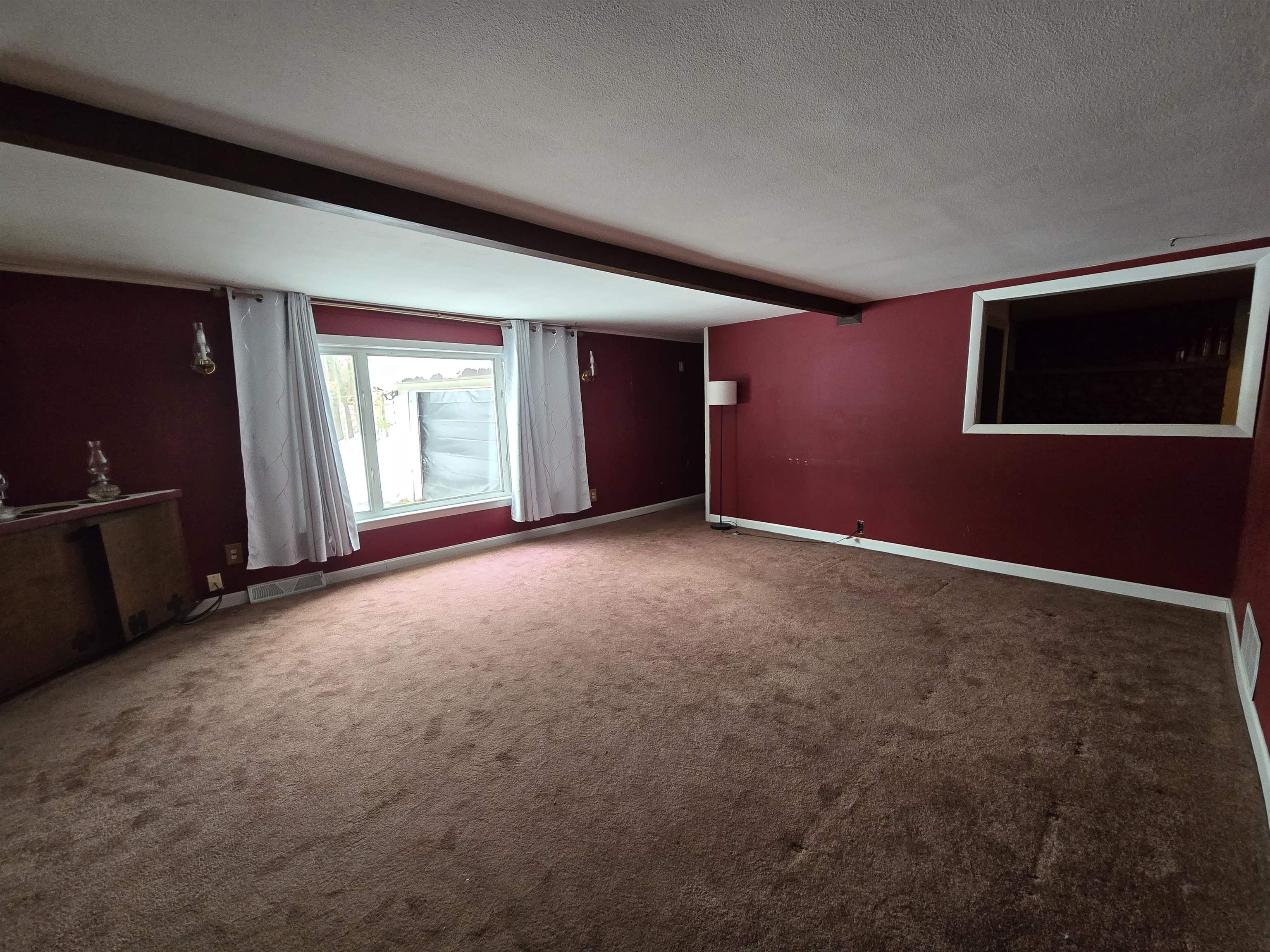 Merrimack, New Hampshire 03054, United States, 4 Bedrooms Bedrooms, ,1 BathroomBathrooms,Residential,Active,255063