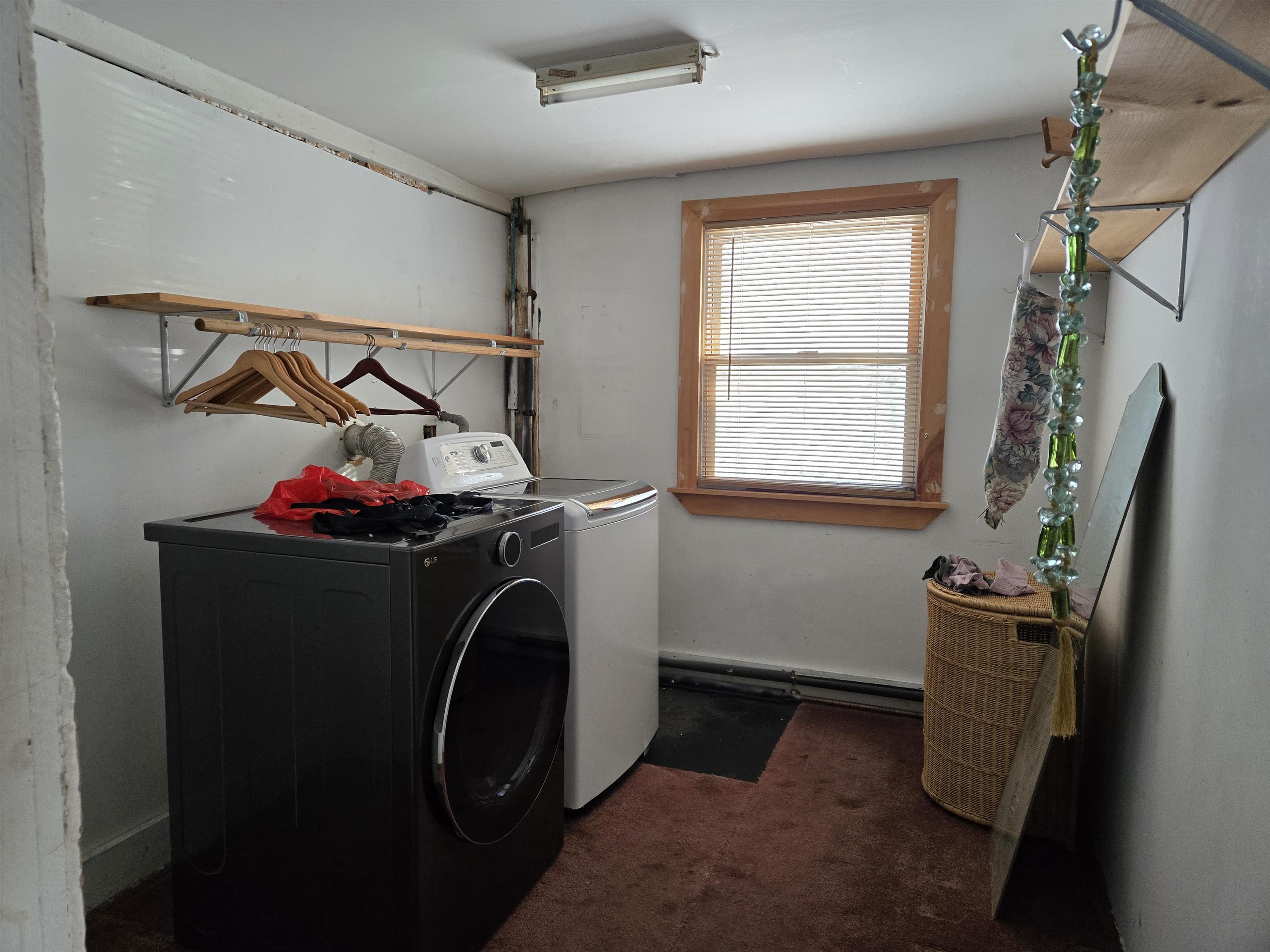 Merrimack, New Hampshire 03054, United States, 4 Bedrooms Bedrooms, ,1 BathroomBathrooms,Residential,Active,255063