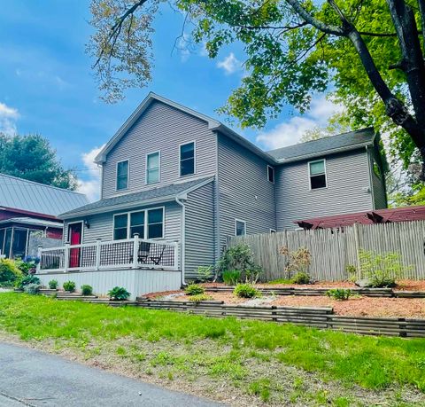 417 Locust Street Rollinsford NH 03869