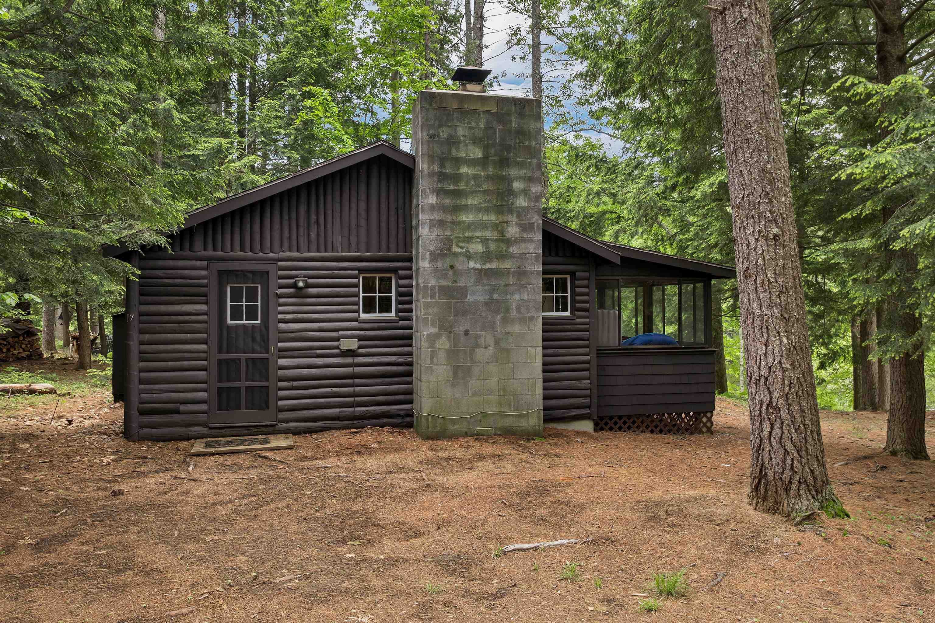 17 Laurel Glen Lane