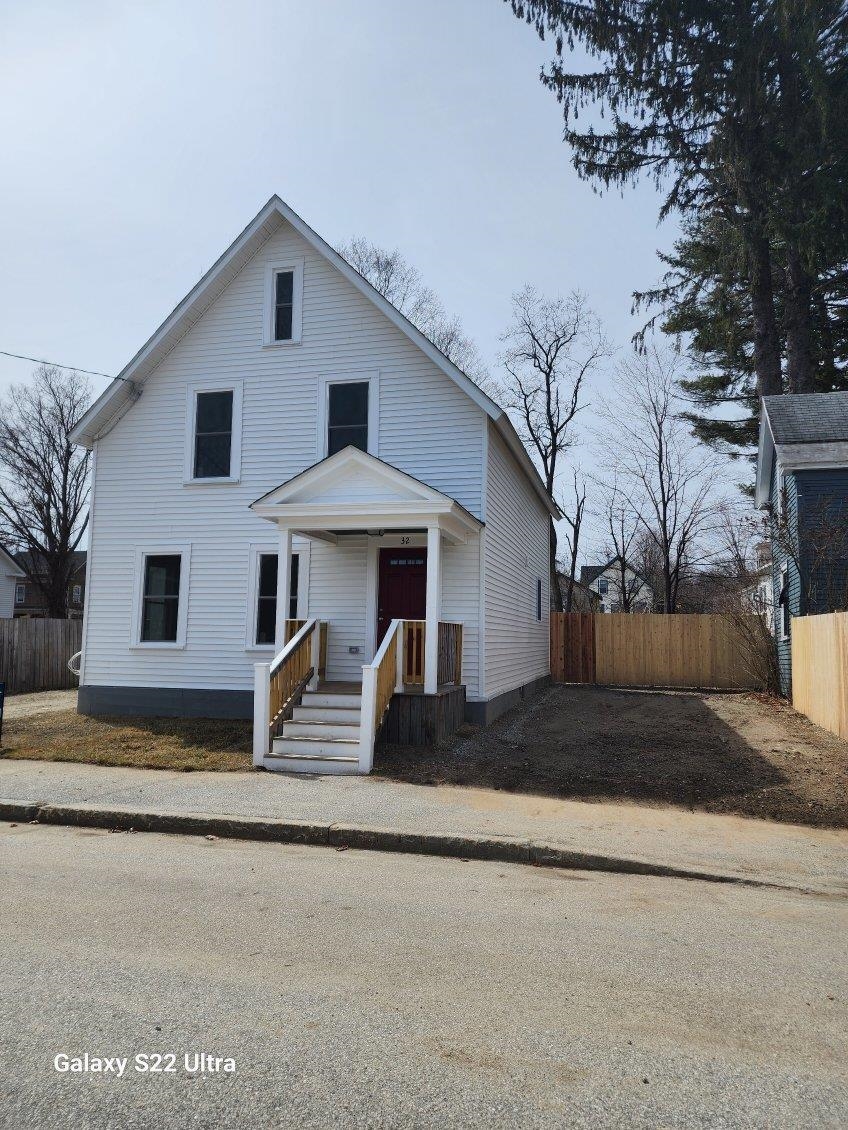 32 Central Street