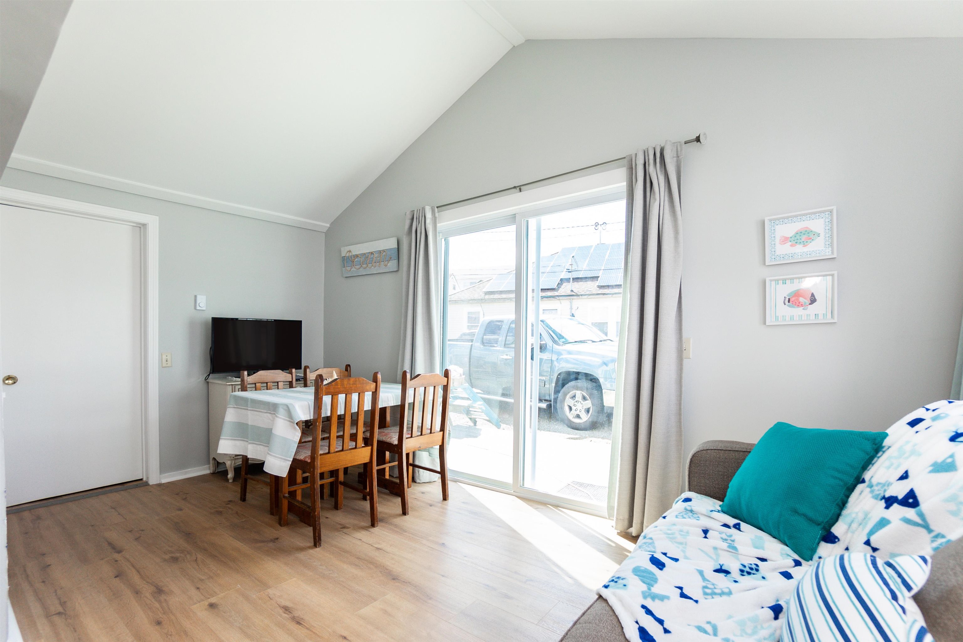 401A Ocean Boulevard 2