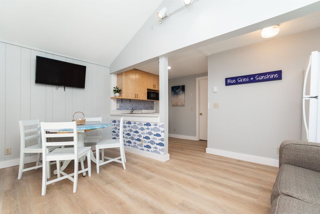 Photo of 401 Ocean Boulevard #2, Hampton, NH 03848 (MLS # 5084246)