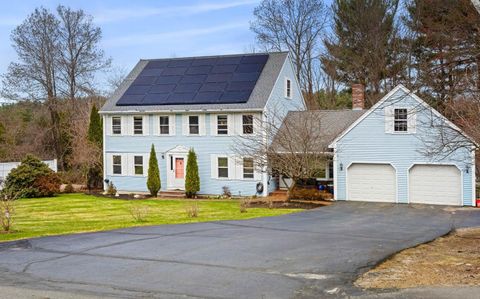 4 Rosecliff Drive Nashua NH 03062