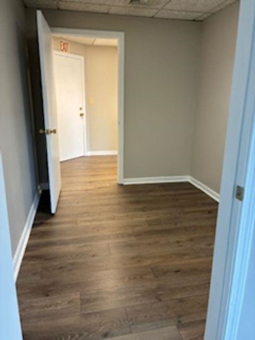 Photo of 100 Bridge Street #8, Pelham, NH 03076 (MLS # 5032495)