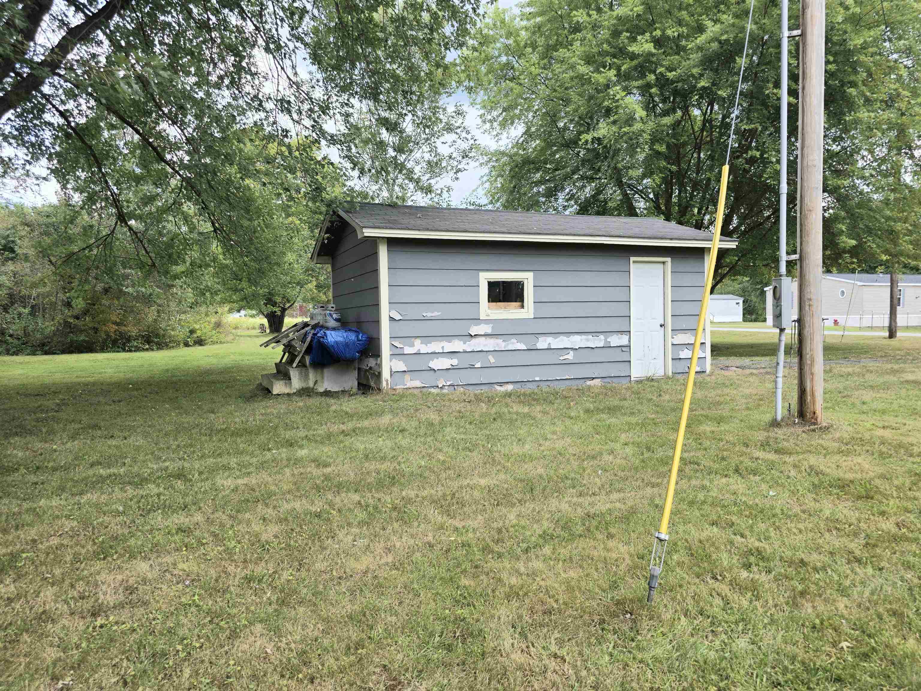 369 Hall Stream Road