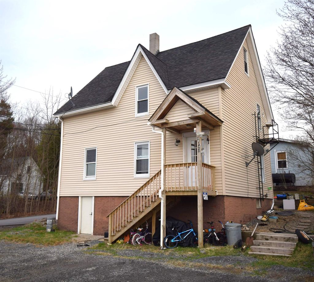 Photo of 38 Jannell Court, Epping, NH 03042 (MLS # 5086445)