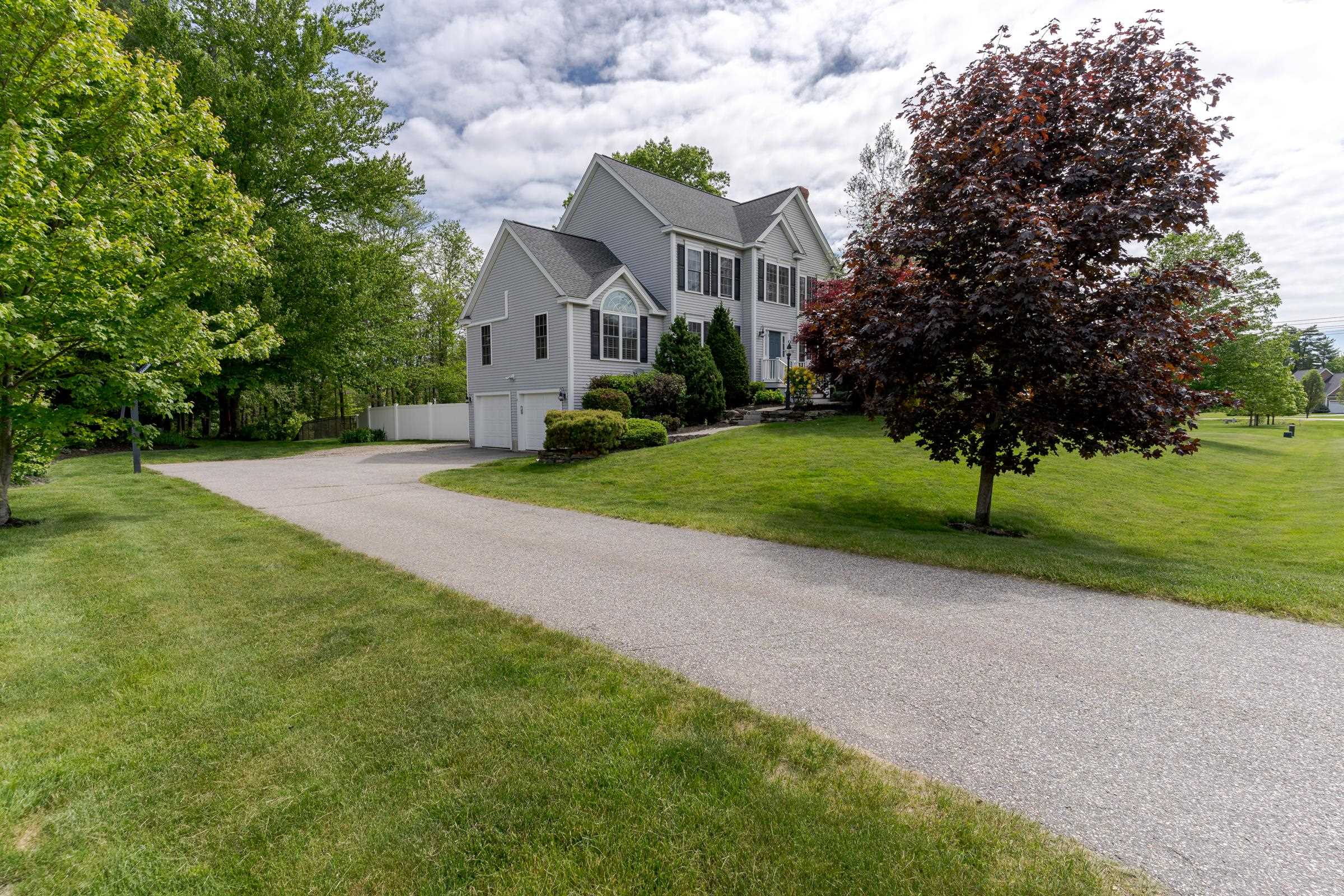 11 Hickory Pond Lane