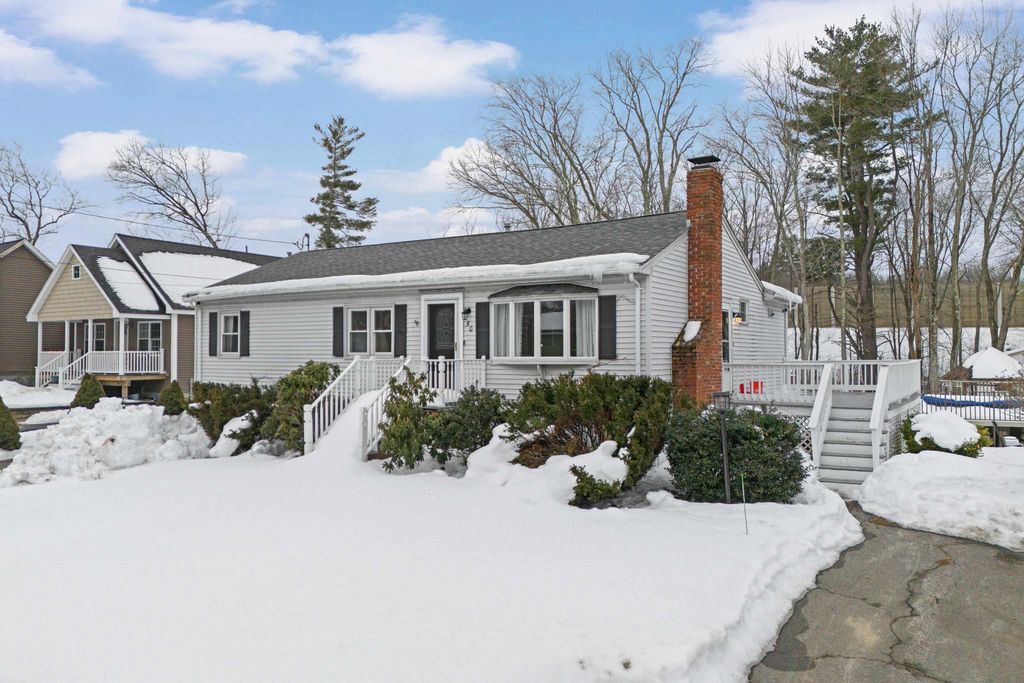 Photo of 50 HAIGH Avenue, Salem, NH 03079 (MLS # 5077358)