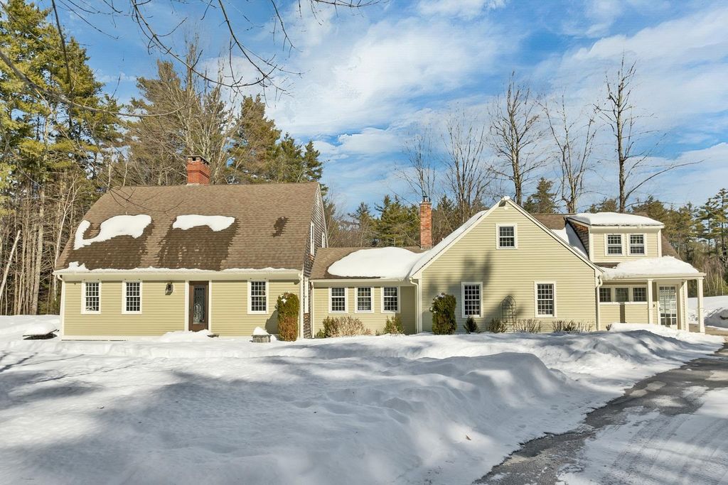 Photo of 815 Dodge Hill Road, Francestown, NH 03043 (MLS # 5076862)