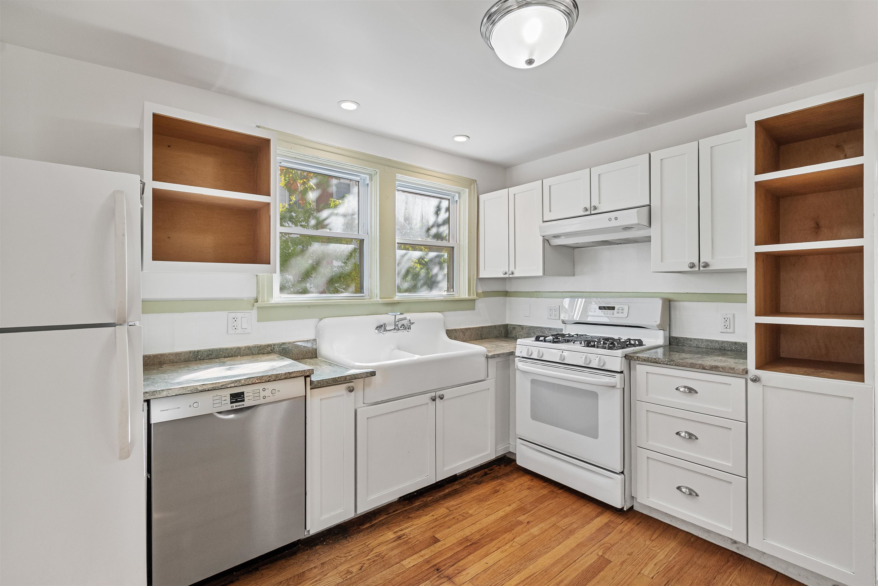 476-478 Saint Paul Street