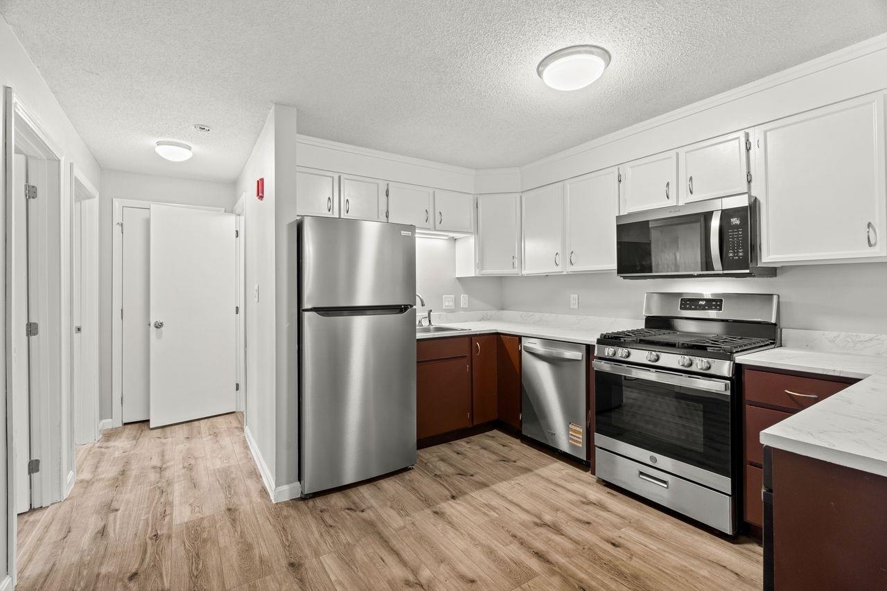 2 New Haven Drive E303