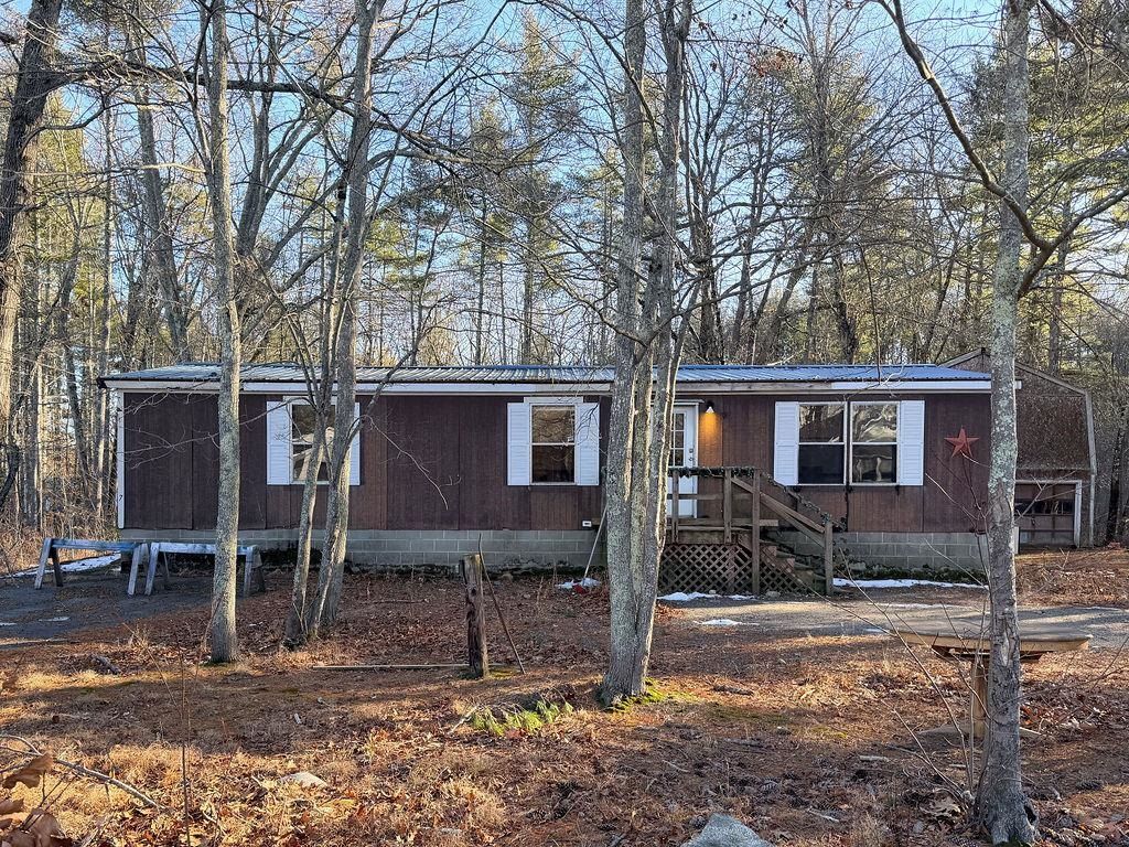 Photo of 7 Langs Lane, Newmarket, NH 03857 (MLS # 5073274)