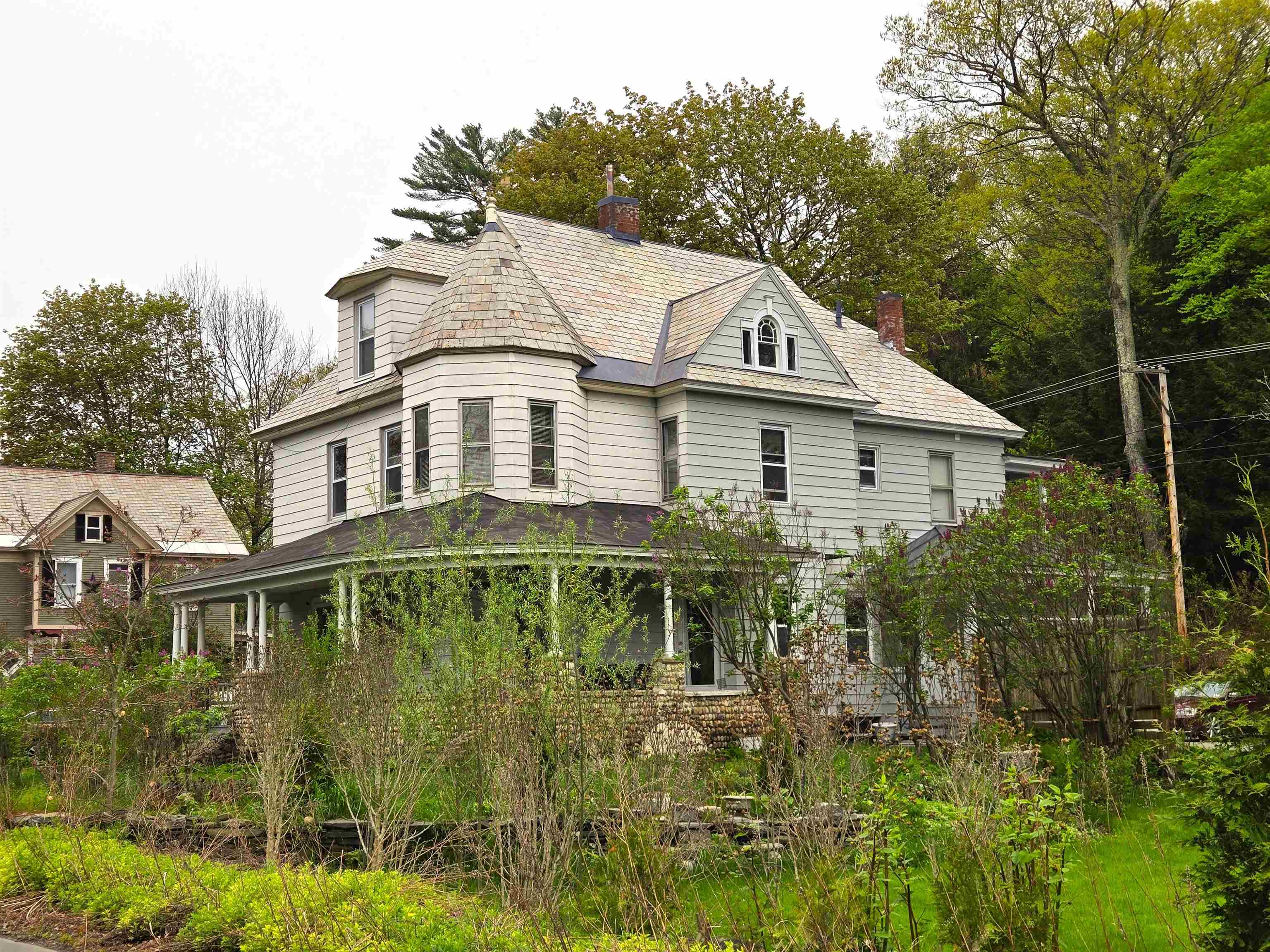 164 Church Avenue