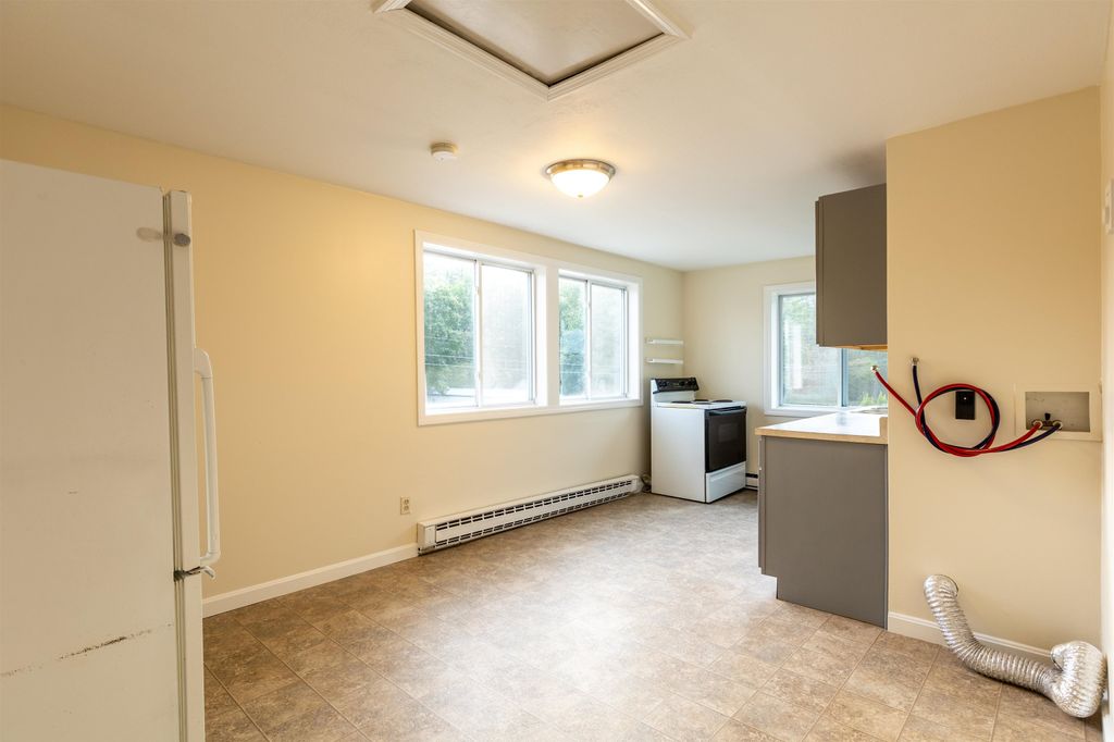 Photo of 4 Smoke Street #1, Barrington, NH 03825 (MLS # 5081165)