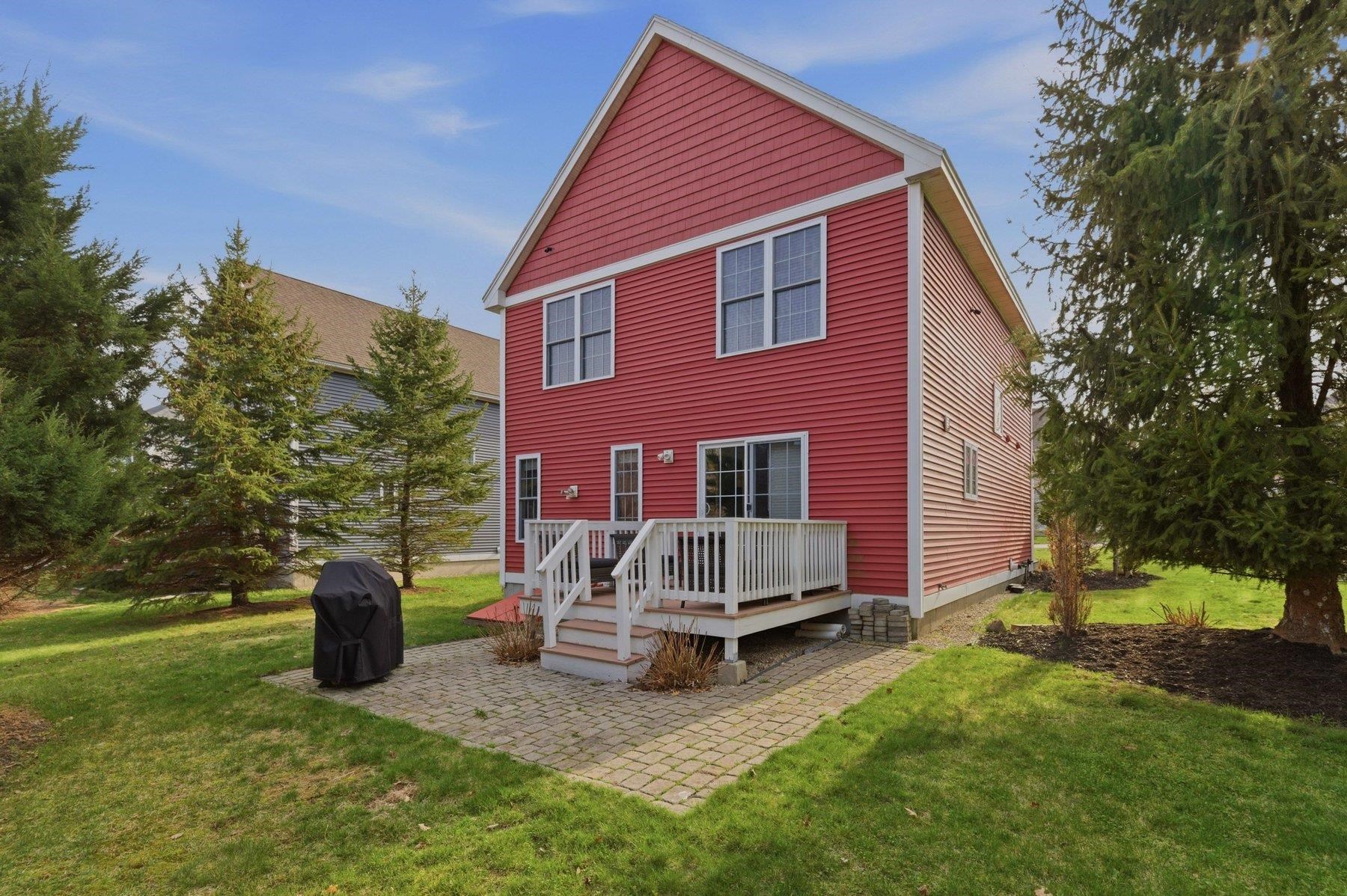 6 Stocklan Circle