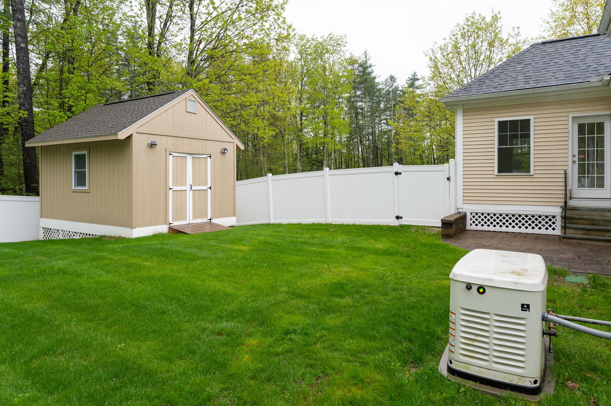 Amherst, New Hampshire 03031, United States, 3 Bedrooms Bedrooms, ,3 BathroomsBathrooms,Residential,Active,130795