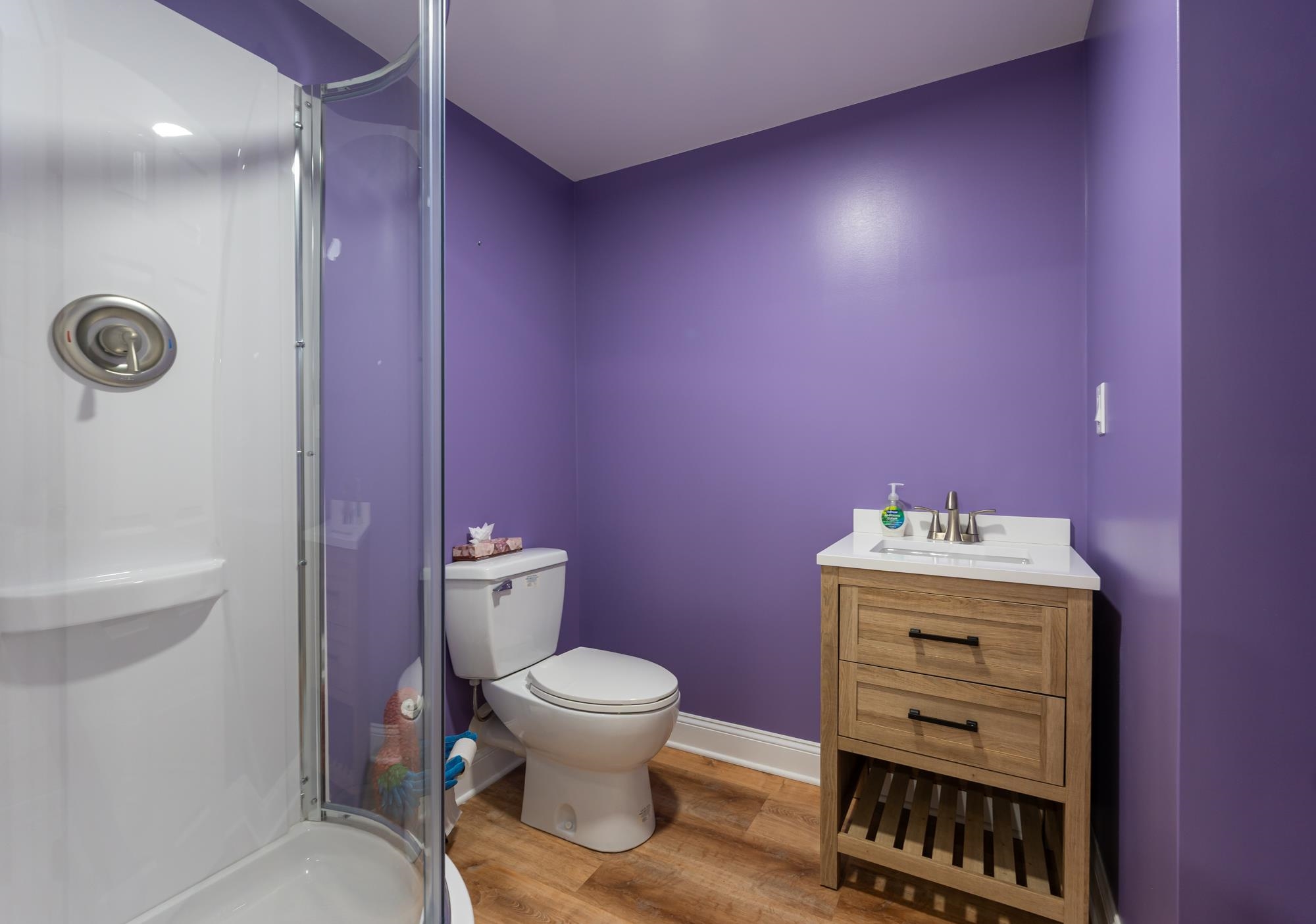 Amherst, New Hampshire 03031, United States, 3 Bedrooms Bedrooms, ,3 BathroomsBathrooms,Residential,Active,130795